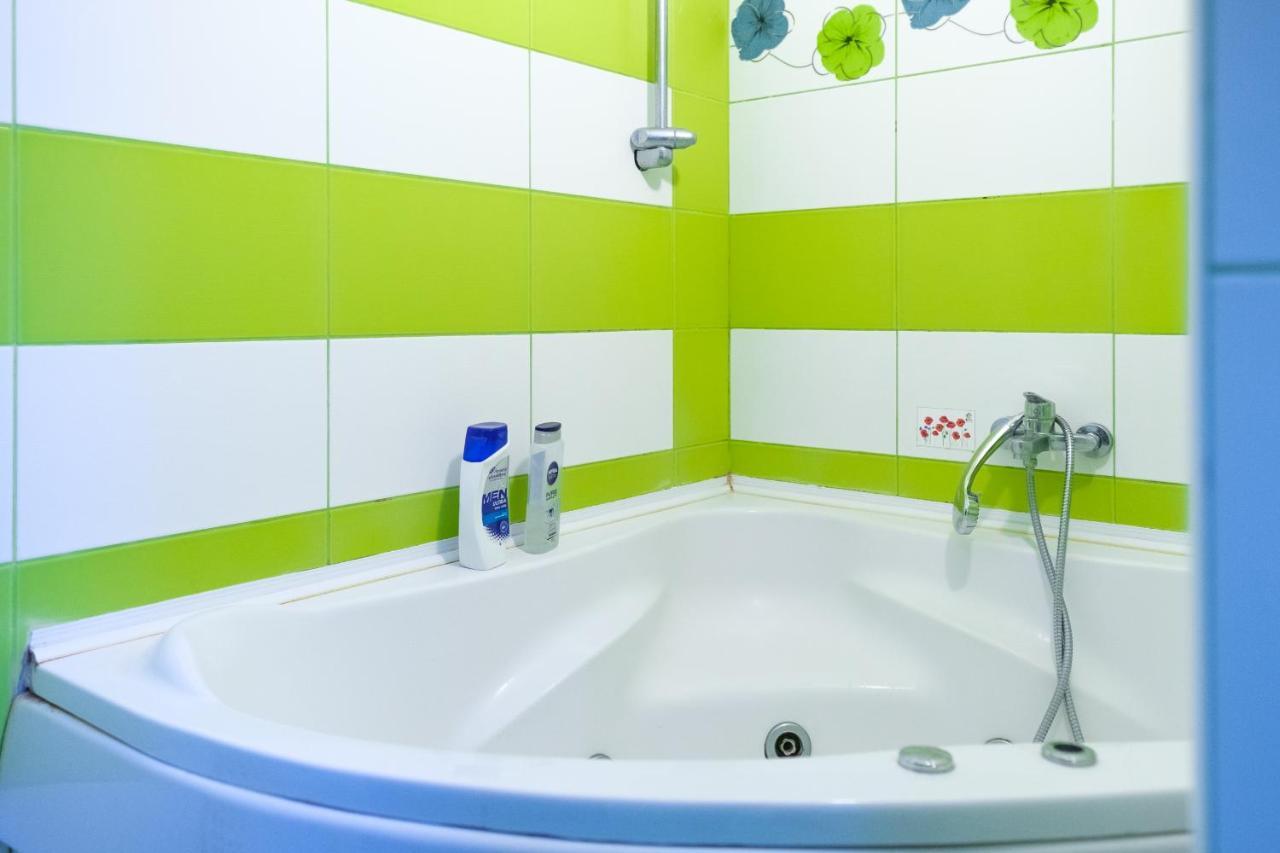 Apartament Faleza Nord 2 Appartamento Constanţa Esterno foto